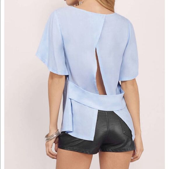 TOBI Split Back Blouse 💙 - Picture 1 of 6